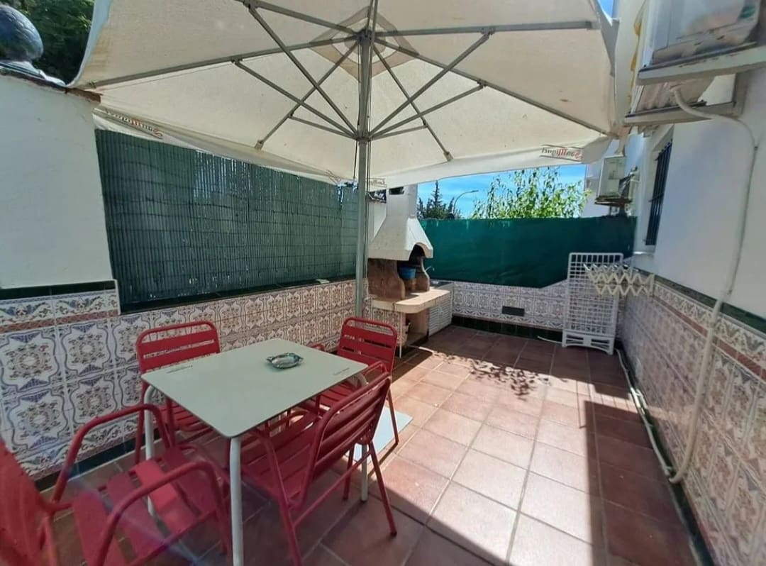 Apartamento Playa de 2 habitaciones en Torremolinos en venta con piscina - 320.000 € (Ref: 9529483)