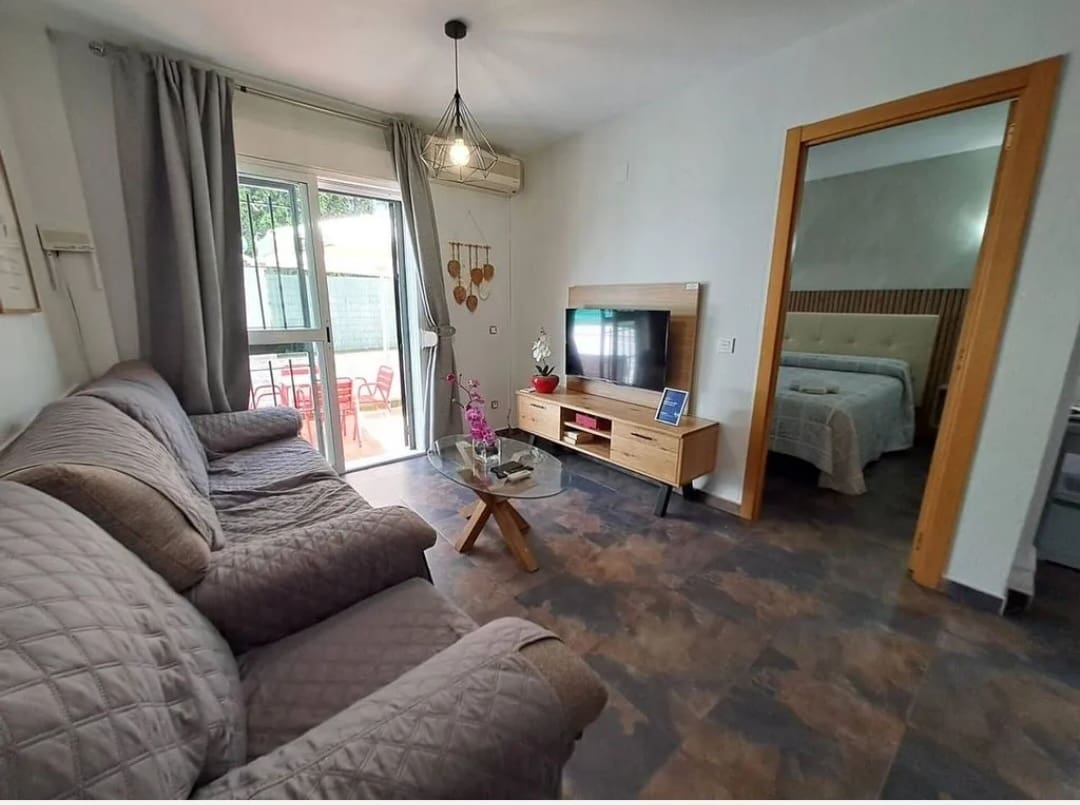 Apartamento Playa de 2 habitaciones en Torremolinos en venta con piscina - 320.000 € (Ref: 9529483)