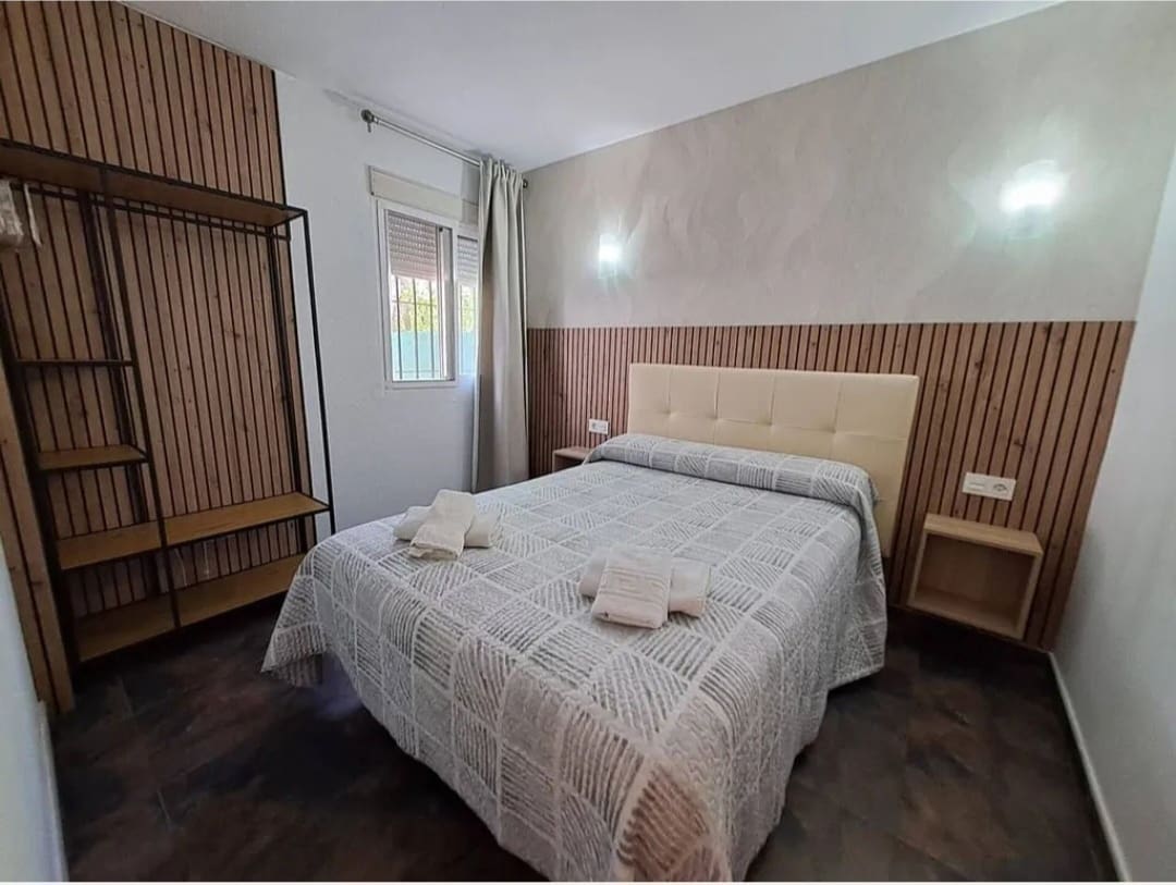 Apartamento Playa de 2 habitaciones en Torremolinos en venta con piscina - 320.000 € (Ref: 9529483)