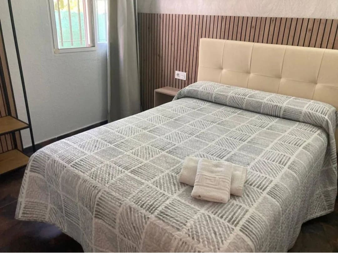 Apartamento Playa de 2 habitaciones en Torremolinos en venta con piscina - 320.000 € (Ref: 9529483)