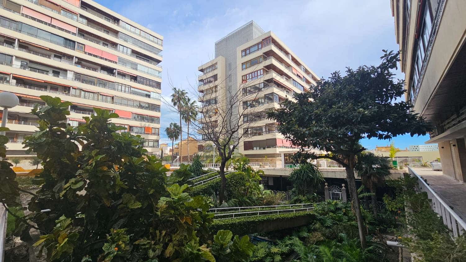 1 quarto Apartamento de Praia para venda em Torremolinos com piscina - 345 000 € (Ref: 9529486)