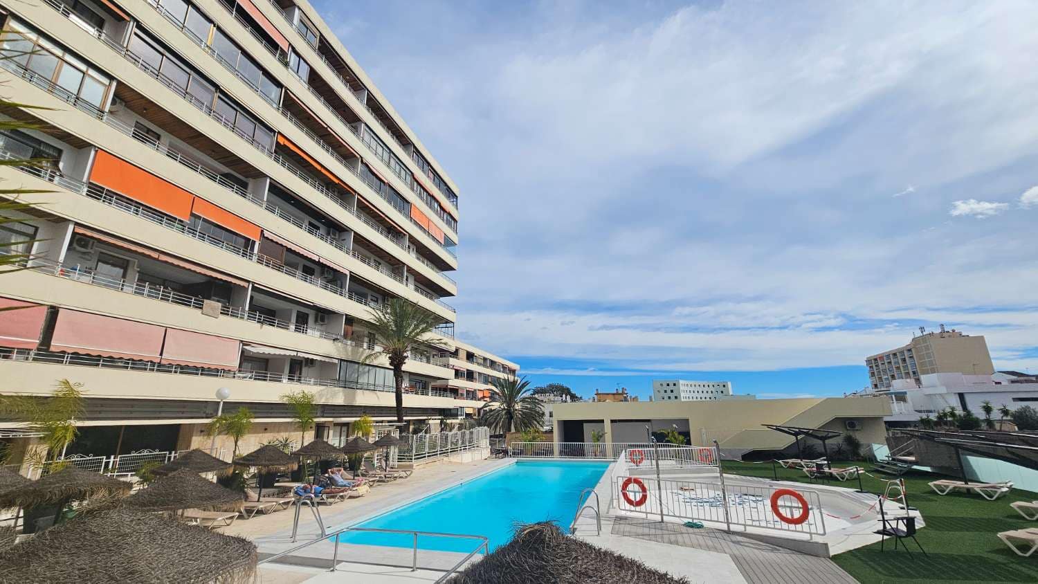 1 quarto Apartamento de Praia para venda em Torremolinos com piscina - 345 000 € (Ref: 9529486)