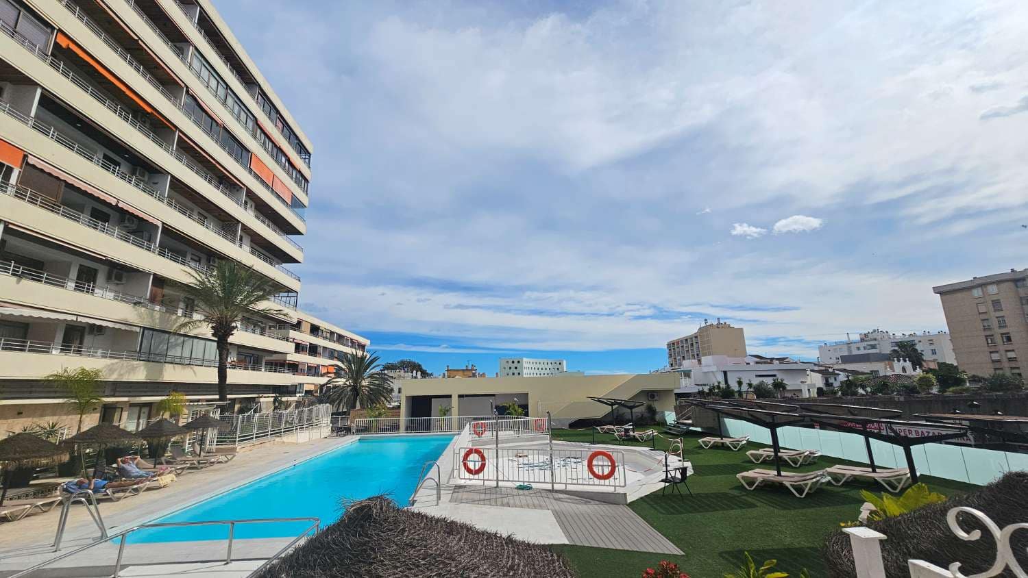 1 quarto Apartamento de Praia para venda em Torremolinos com piscina - 345 000 € (Ref: 9529486)