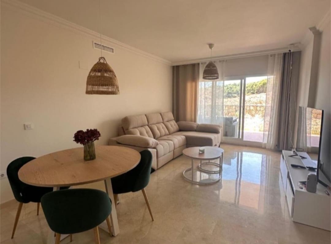 2 sovrum Lägenhet till salu i Manilva med pool garage - 262 650 € (Ref: 9533249)