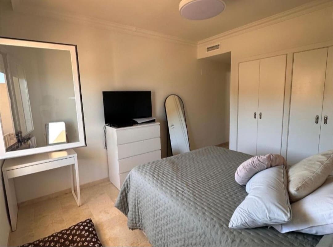 2 sovrum Lägenhet till salu i Manilva med pool garage - 262 650 € (Ref: 9533249)