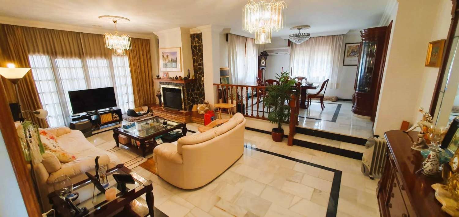 7 camera da letto Villa in vendita in Churriana con piscina - 890.000 € (Rif: 9533251)