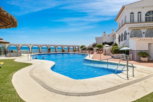 2 sypialnia Apartament przy plaży na sprzedaż w Benalmádena z basenem garażem - 299 000 € (Ref: 9533252)