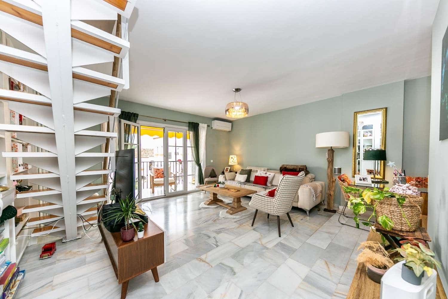 2 sypialnia Apartament przy plaży na sprzedaż w Benalmadena z basenem garażem - 299 000 € (Ref: 9533252)