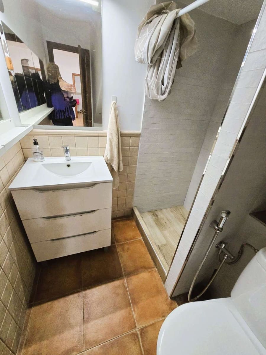 5 bedroom Villa for sale in Alhaurin de la Torre with pool - € 765,000 (Ref: 9533253)