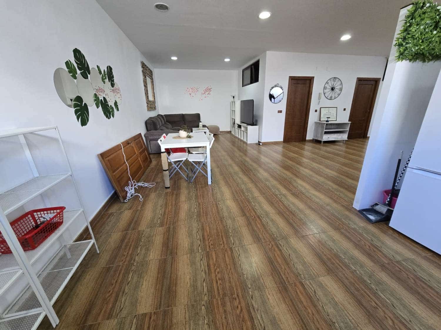 5 bedroom Villa for sale in Alhaurin de la Torre with pool - € 765,000 (Ref: 9533253)