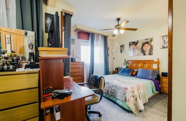 4 chambre Villa/Maison Mitoyenne à vendre à Alhaurín de la Torre avec piscine garage - 455 000 € (Ref: 9535643)