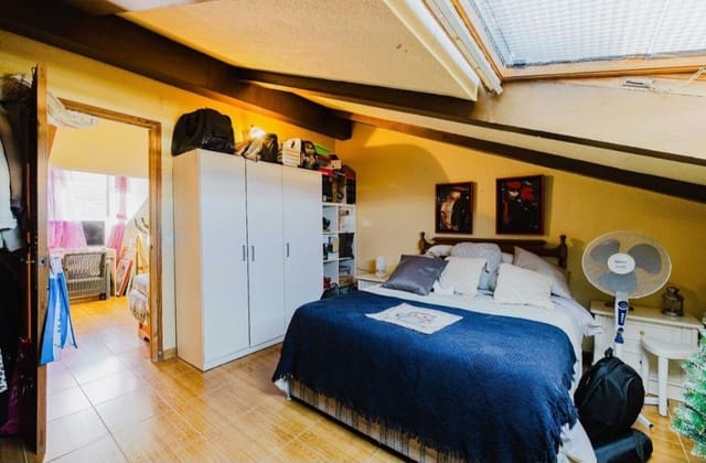 4 chambre Villa/Maison Mitoyenne à vendre à Alhaurín de la Torre avec piscine garage - 455 000 € (Ref: 9535643)