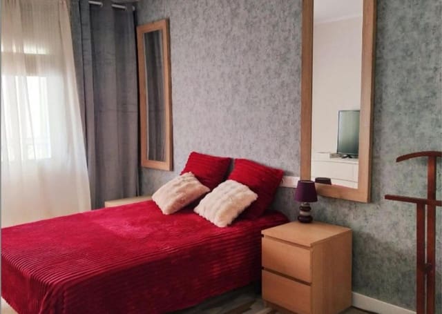 4 sovrum Radhus till salu i Marbella - 450 000 € (Ref: 9547721)