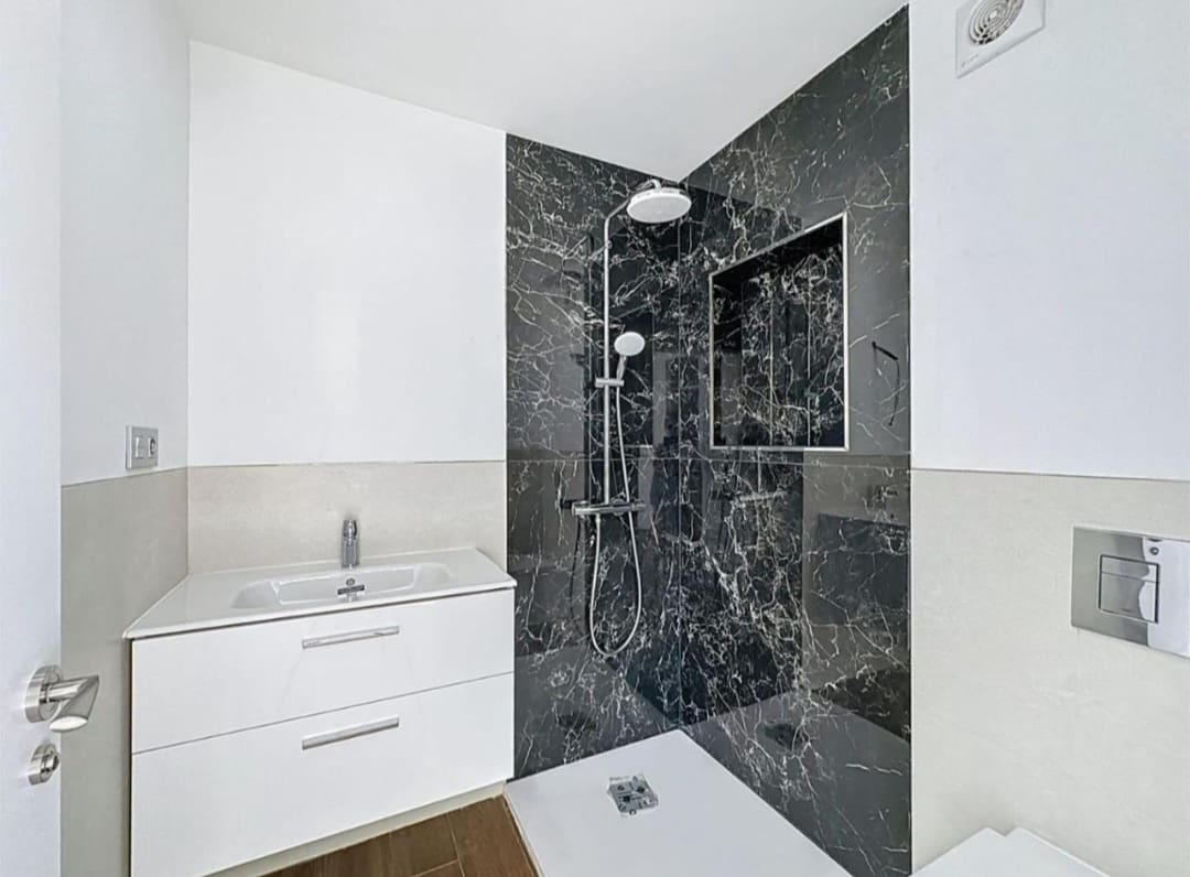 2 Zimmer Wohnung zu verkaufen in Malaga Stadt - 875.500 € (Ref: 9554600)