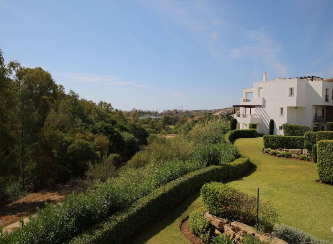 3 soverom Leilighet til salgs i Benahavis med svømmebasseng garasje - € 484 100 (Ref: 9554601)