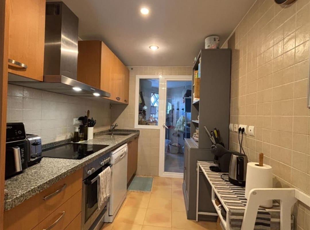 3 soverom Leilighet til salgs i Benahavis med svømmebasseng garasje - € 484 100 (Ref: 9554601)