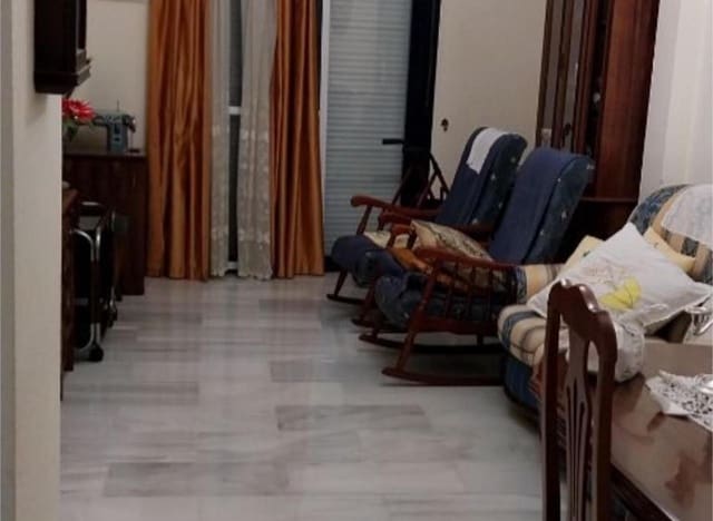 2 sypialnia Mieszkanie na sprzedaż w La Trinidad, Miasto Málaga z garażem - 303 000 € (Ref: 9557647)