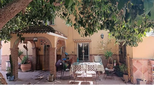 5 chambre Villa/Maison à vendre à Alhaurín el Grande avec piscine - 566 500 € (Ref: 9568067)