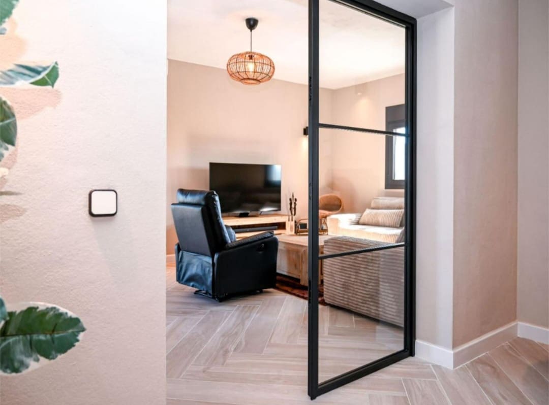 Chalet de 4 habitaciones en Alhaurín de la Torre en venta con piscina garaje - 975.000 € (Ref: 9607236)