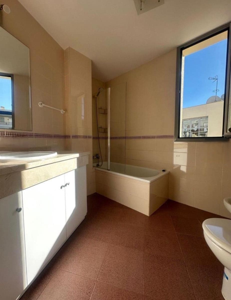 3 soveværelse Semi-Rækkehus til salg i Fuengirola med swimmingpool - € 592.250 (Ref: 9618993)