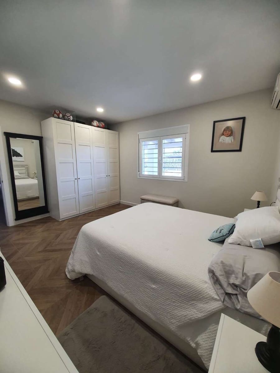 3 makuuhuone Huvila myytävänä paikassa Cartama mukana uima-altaan 
autotalli - 799 000 € (Ref: 9627261)