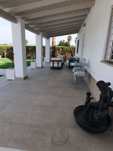 3 sovrum Villa till salu i Cártama med pool garage - 799 000 € (Ref: 9627261)