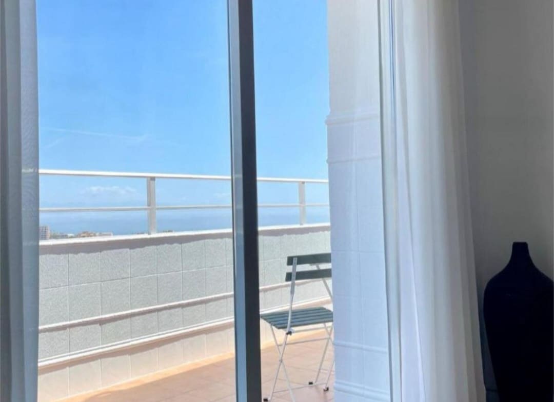 1 bedroom Beach Apartment for sale in Benalmadena with pool garage - € 297,000 (Ref: 9629664)