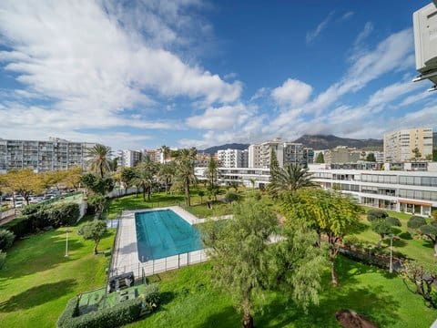 1 bedroom Beach Apartment for sale in Benalmádena with pool garage - € 297,000 (Ref: 9629664)