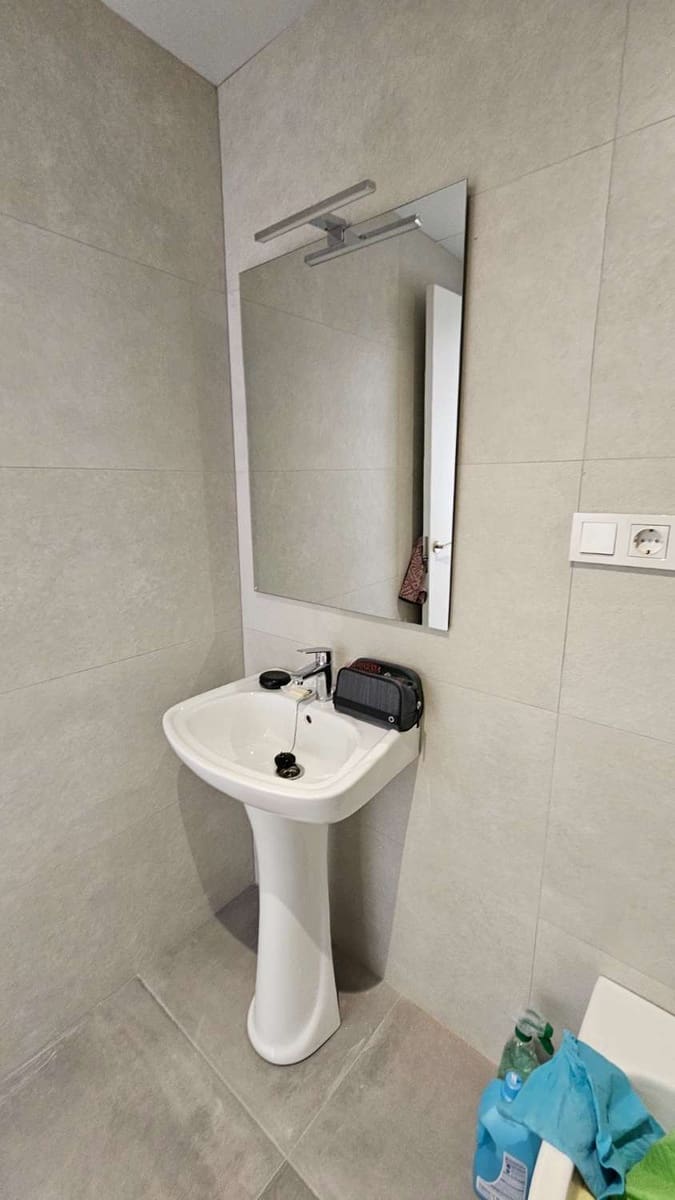 Appartement de Plage de 2 chambres à louer à Rincon de la Victoria - 900 € (Ref: 9629667)