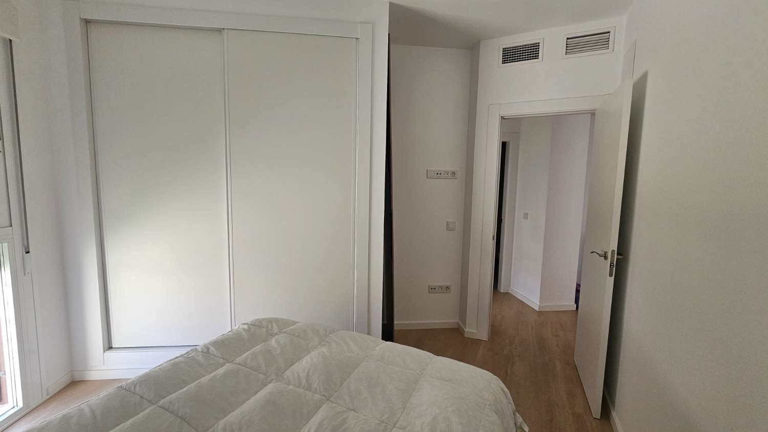 Appartement de Plage de 2 chambres à louer à Rincon de la Victoria - 900 € (Ref: 9629667)