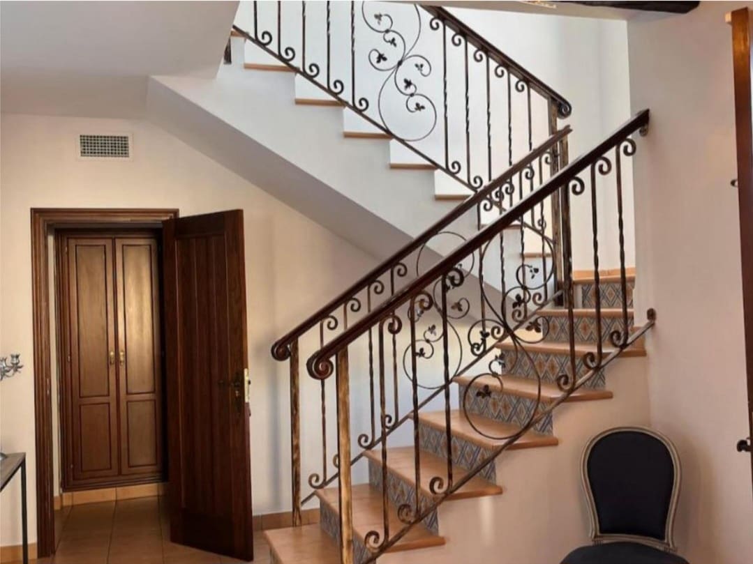 4 sovrum Villa till salu i Alhaurin el Grande med pool garage - 870 000 € (Ref: 9633921)