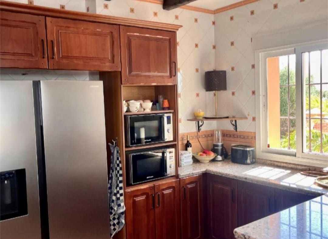 4 sovrum Villa till salu i Alhaurin el Grande med pool garage - 870 000 € (Ref: 9633921)