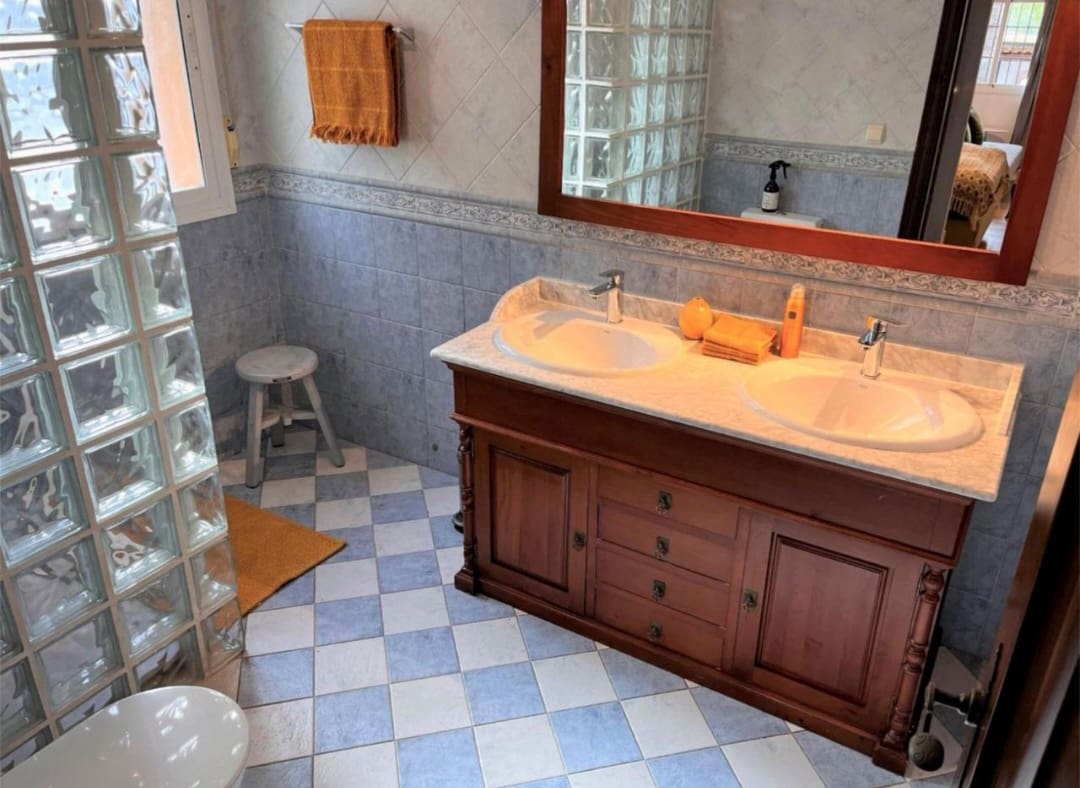 4 sovrum Villa till salu i Alhaurin el Grande med pool garage - 870 000 € (Ref: 9633921)