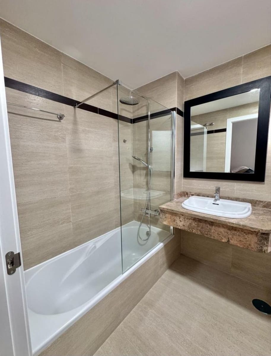 3 camera da letto Villetta a Schiera in vendita in Malaga citta con piscina - 650.000 € (Rif: 9658383)