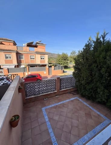 Adosado de 3 habitaciones en Ciudad Jardín, Málaga ciudad en venta con piscina - 650.000 € (Ref: 9658383)
