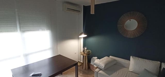 Apartamento Playa de 1 habitación en Rincón de la Victoria en venta con piscina garaje - 252.000 € (Ref: 9660832)