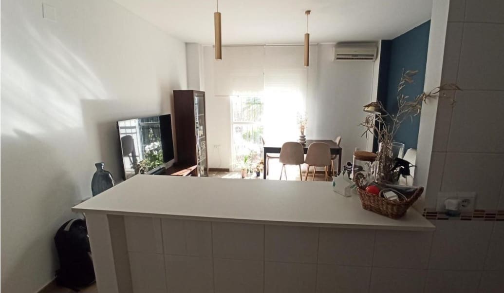 Apartamento Playa de 1 habitación en Rincón de la Victoria en venta con piscina garaje - 252.000 € (Ref: 9660832)