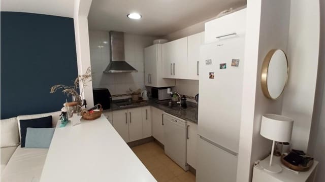 Apartamento Playa de 1 habitación en Rincón de la Victoria en venta con piscina garaje - 252.000 € (Ref: 9660832)