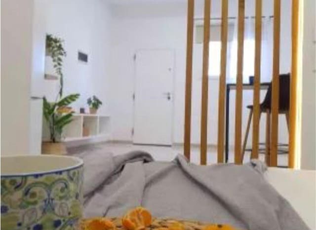 Studio te koop in Capuchinos, Málaga stad - € 194.000 (Ref: 9660833)