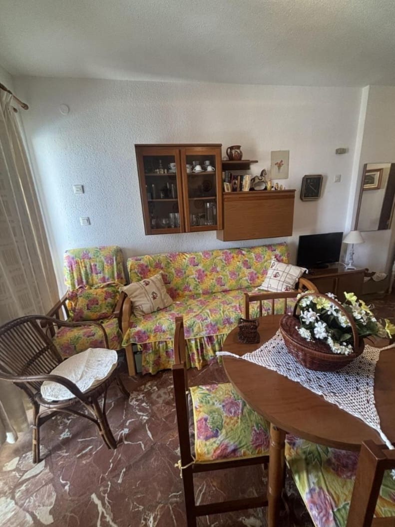 Estudio en Benalmádena en venta con piscina - 175.000 € (Ref: 9682374)