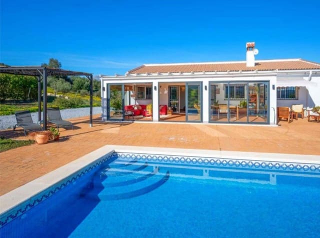 3 soverom Villa til salgs i Viñuela med svømmebasseng - € 419 000 (Ref: 9704551)