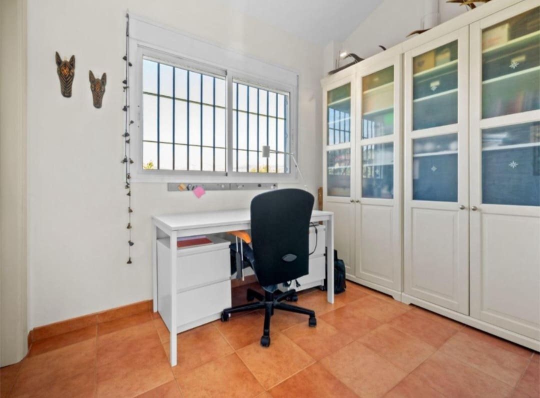 3 sypialnia Willa na sprzedaż w Vinuela z basenem - 419 000 € (Ref: 9704551)