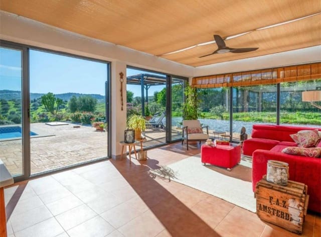 3 soverom Villa til salgs i Viñuela med svømmebasseng - € 419 000 (Ref: 9704551)