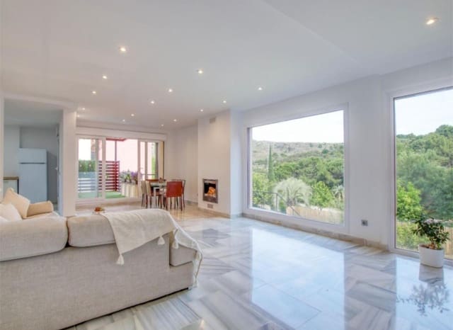 4 quarto Moradia para venda em Benahavís com piscina - 679 000 € (Ref: 9714547)