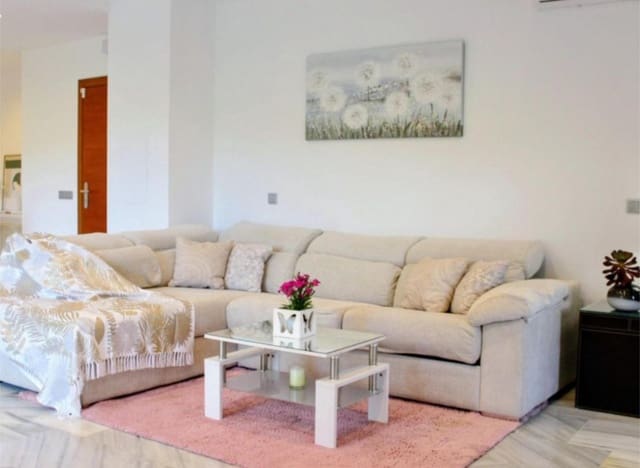 4 quarto Moradia para venda em Benahavís com piscina - 679 000 € (Ref: 9714547)