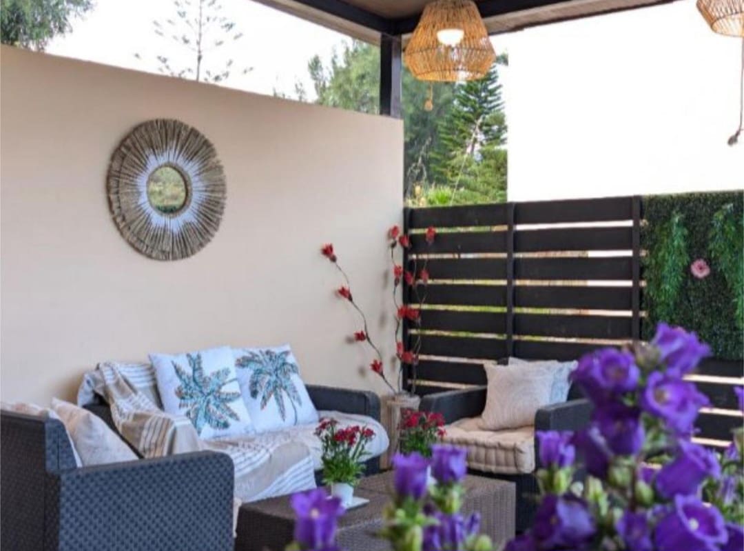 4 quarto Moradia para venda em Benahavis com piscina - 679 000 € (Ref: 9714547)