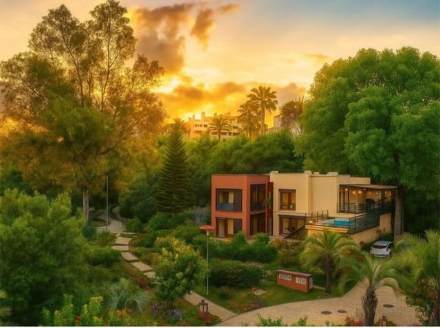 4 quarto Moradia para venda em Benahavís com piscina - 679 000 € (Ref: 9714547)