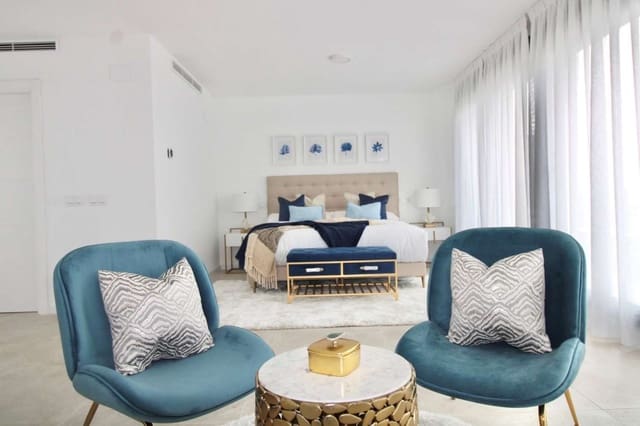 Ático de 4 habitaciones en Torremolinos en venta con piscina - 1.280.000 € (Ref: 9714548)