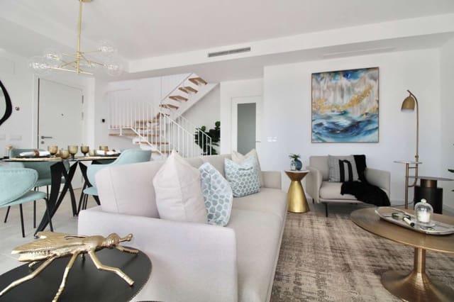 Ático de 4 habitaciones en Torremolinos en venta con piscina - 1.280.000 € (Ref: 9714548)