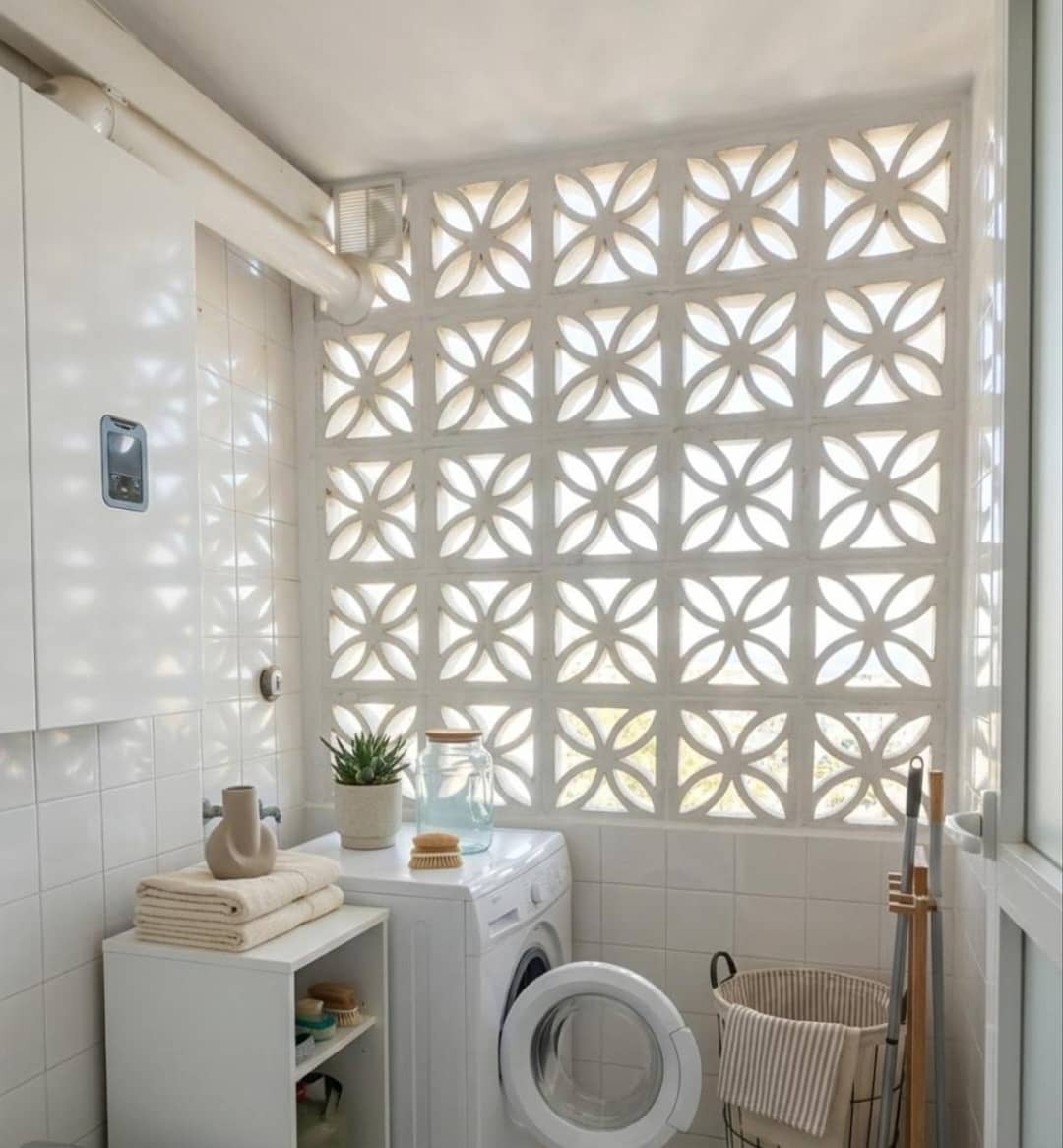 3 bedroom Beach Apartment for sale in Torremolinos with pool garage - € 400,000 (Ref: 9719527)